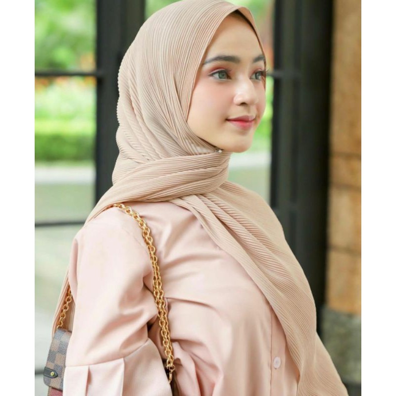 PASMINA PLISKET FULL UMAMA CAMEL CERUTYBABYDOLL TANPA GARIS