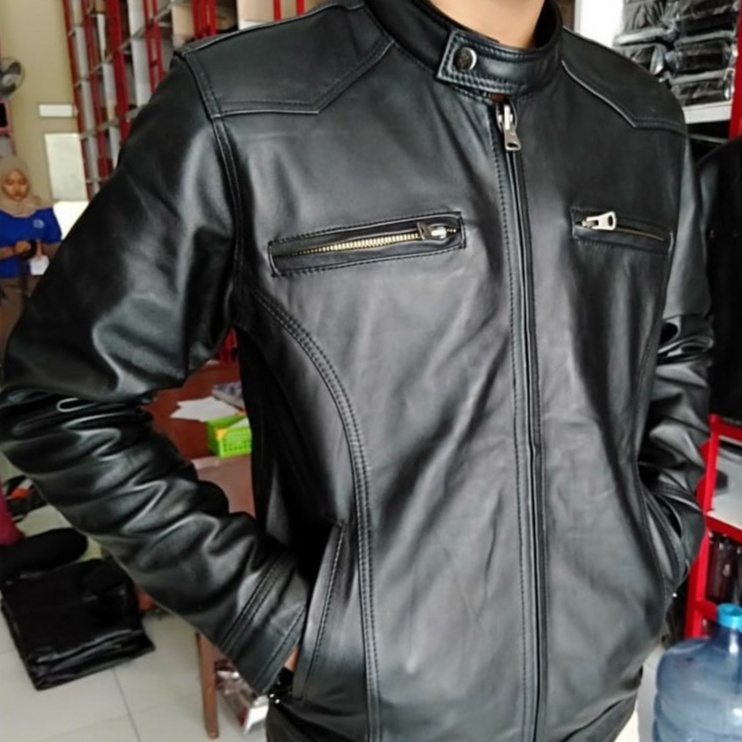 perawatan jaket kulit agar tidak berjamur