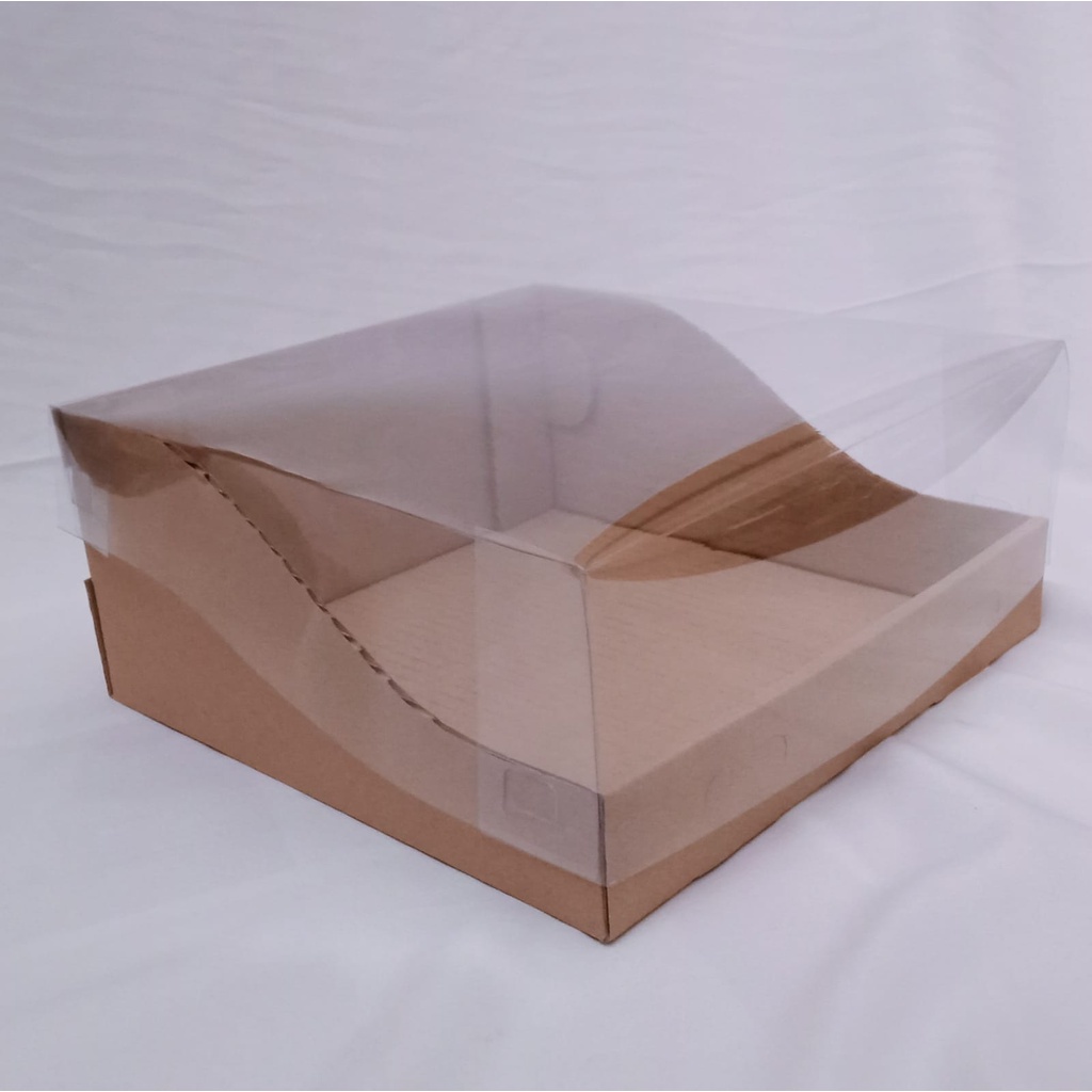 

Box Lengkung Full Tutup Mika 22x22x10 cm/ DIE CUT/ Box Puding Box Cake (10pcs)