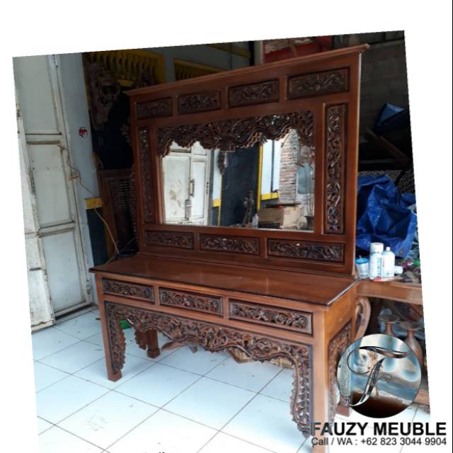 Meja Rias Rinthik Ukiran Jepara,Meja Rias Classic Ukiran Jepara