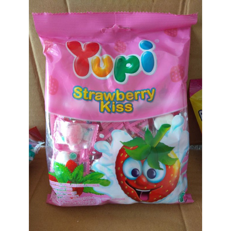 

yupi strawberry kiss 120 gr