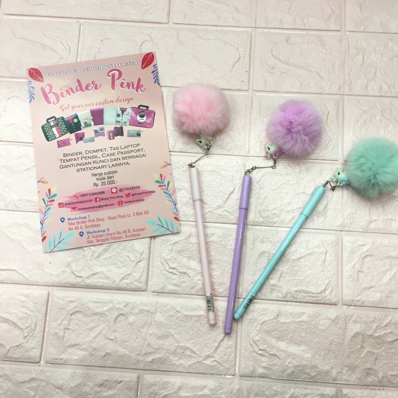 

pen karakter Pom”Unicron