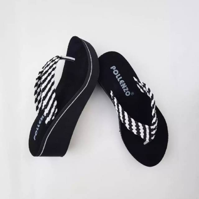 Pallenzo sandal wedges wanita spons