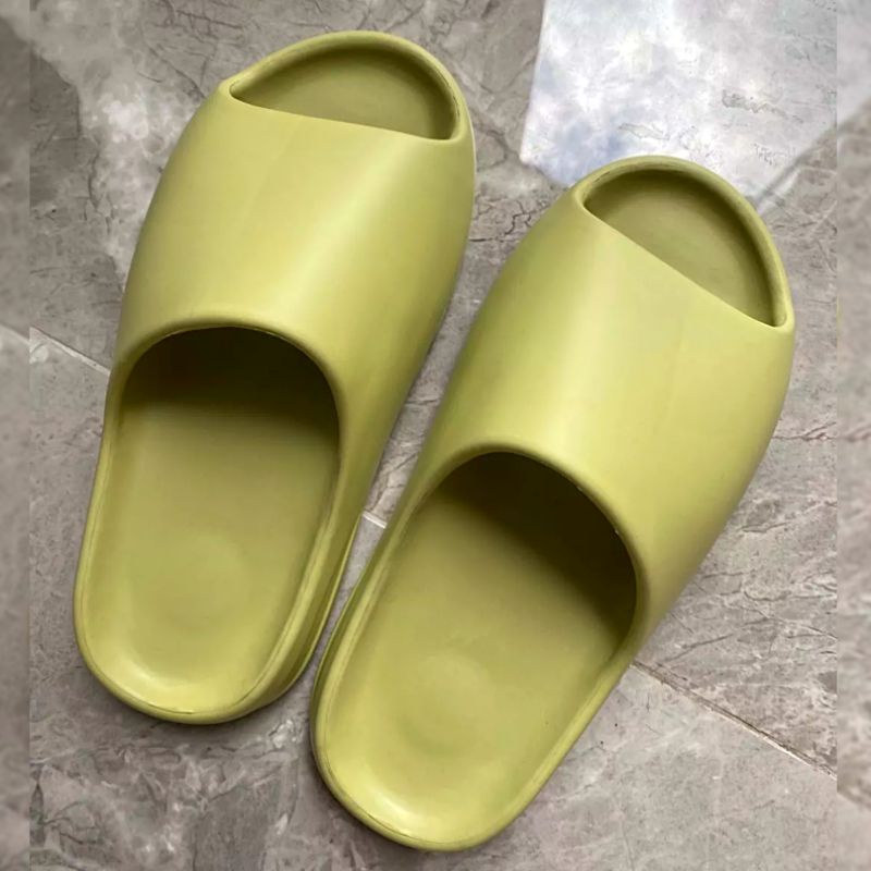 Sandal Yeezy Slide Import Wanita Pria / Sandal Eva Slipper Import Unisex