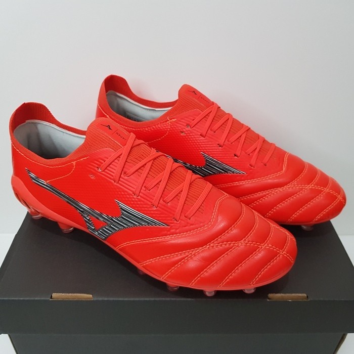 Sepatu Bola Mizuno Morelia Beta 3 Red Black FG