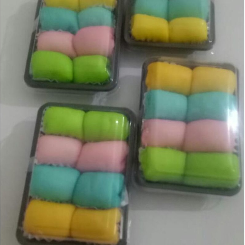 

Pancake Durian isi 8