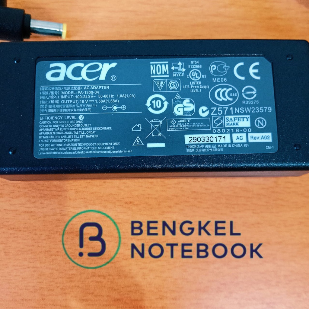 Adaptor Acer 19V 1.58A 5517 Acer AO531H 531H AO531