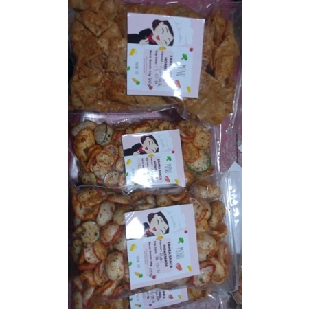 

keripik pangsit goreng aneka rasa homemade murah