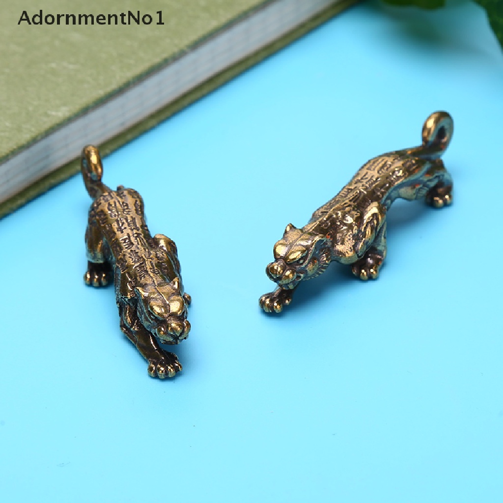 [AdornmentNo1] Retro Brass Tiger Amulet Animal Charms Pendants Tigers Keychains Decoration [new]