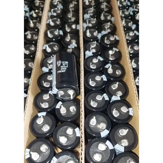 200v-560uf Panasonic  japan