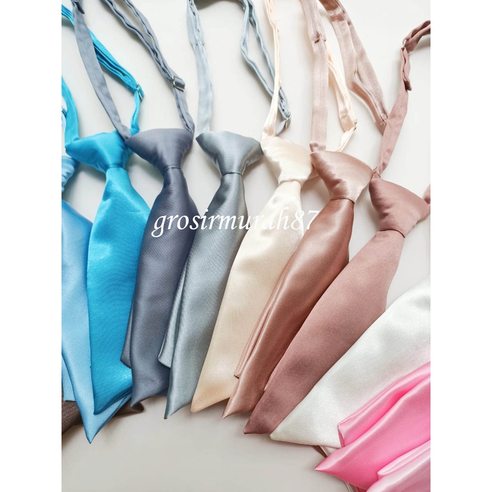 Dasi Wanita polos satin kilap Seragam Model Jepang Merah Navy Silver Hitam Putih kuning ungu hijau pink gold ready stok