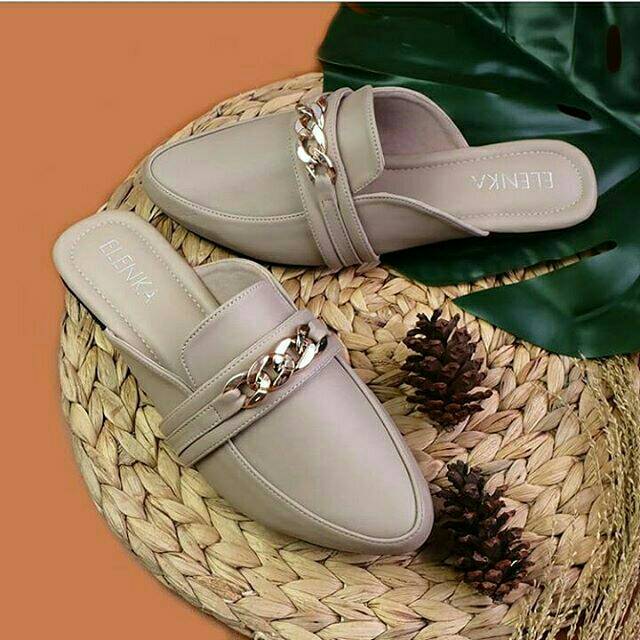 Sandal Mules Jumbo BEST SELLER (Kode: Zoyah Cream)