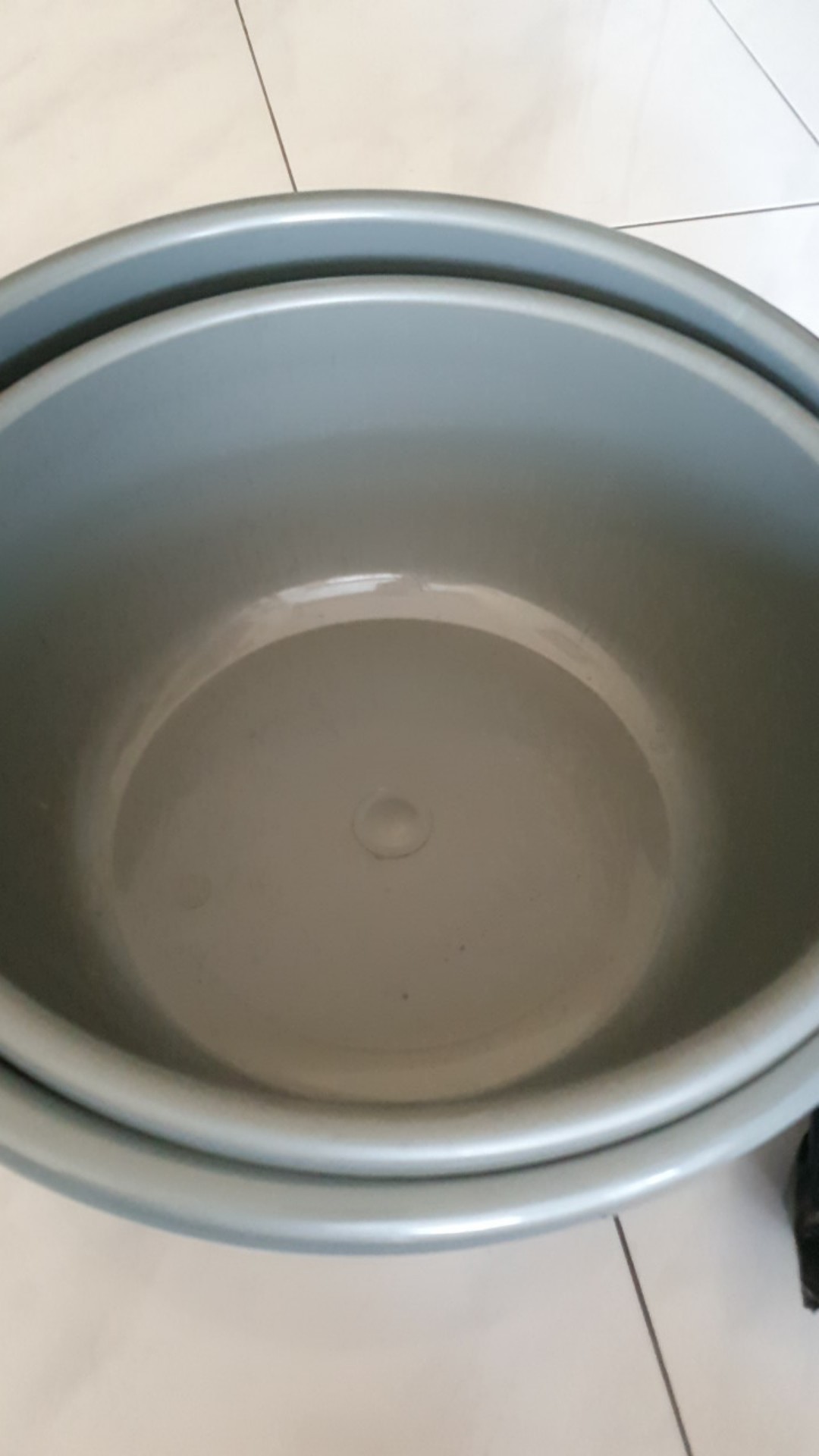 Baskom Abu 18 / Baskom Besar Plastik