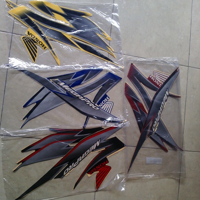 Stripping megapro Primus 2008-2010