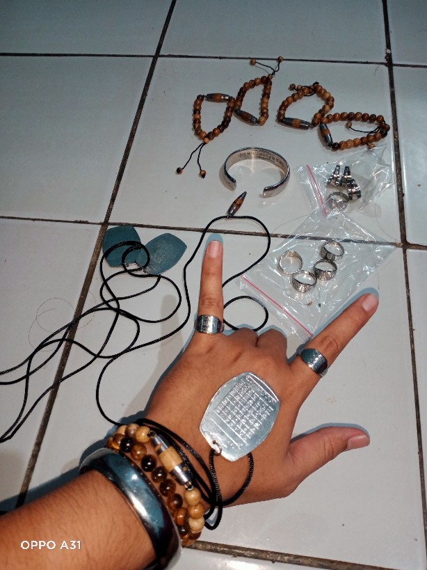 Kalung Rajah Pintu Rizky