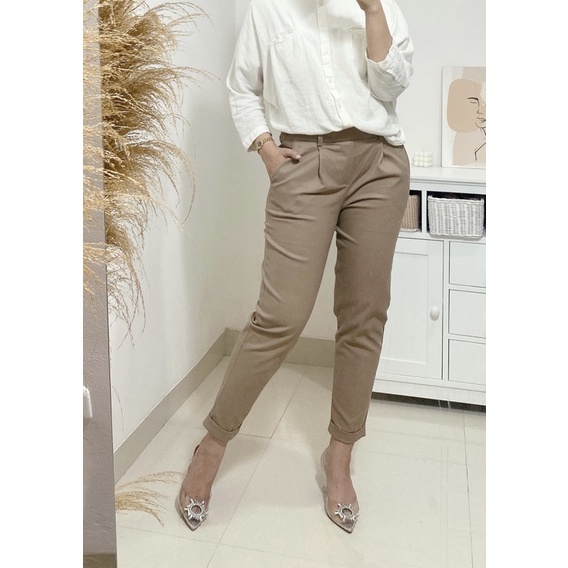 Baggy twill pants / baggy bahan katun twill premium /celana chinos / chinos pants / baggy premium / celana kerja wanita / celana katun wanita