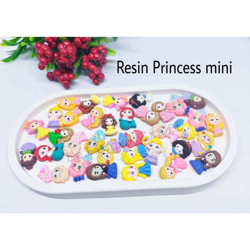 [1pcs dan 10pcs] Resin Clay princess mini tempelan botol minum (tanpa lem)