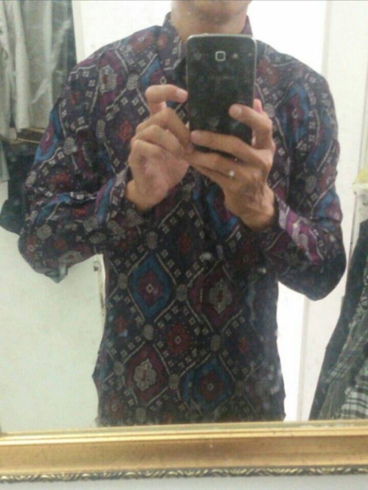 Kemeja Batik Songket Purple Panjang Slim Fit Kerja Kantor Batik Pria