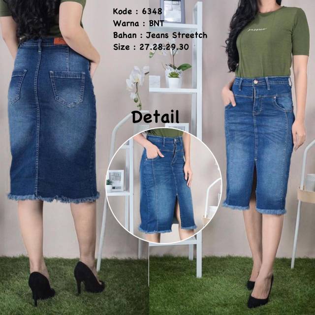 RJ-Rok jeans wanita 7/8 Rawis Belah depan-Sofjeans Terbaru