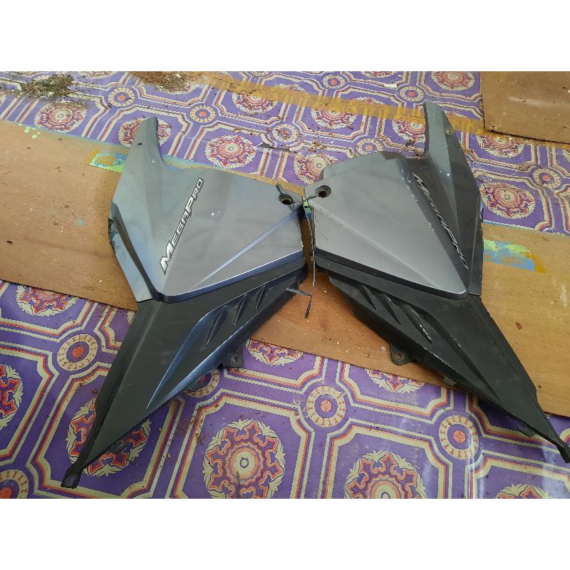 tutup aki New megapro mono