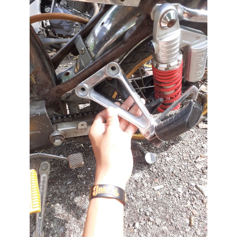 BOSTEP CBR K45 POWER CBR K45 FUSTEP CBR K5 Poles FOOT STEP CBR K45 pinjakan kaki cbr k5 / CBR REPSOL