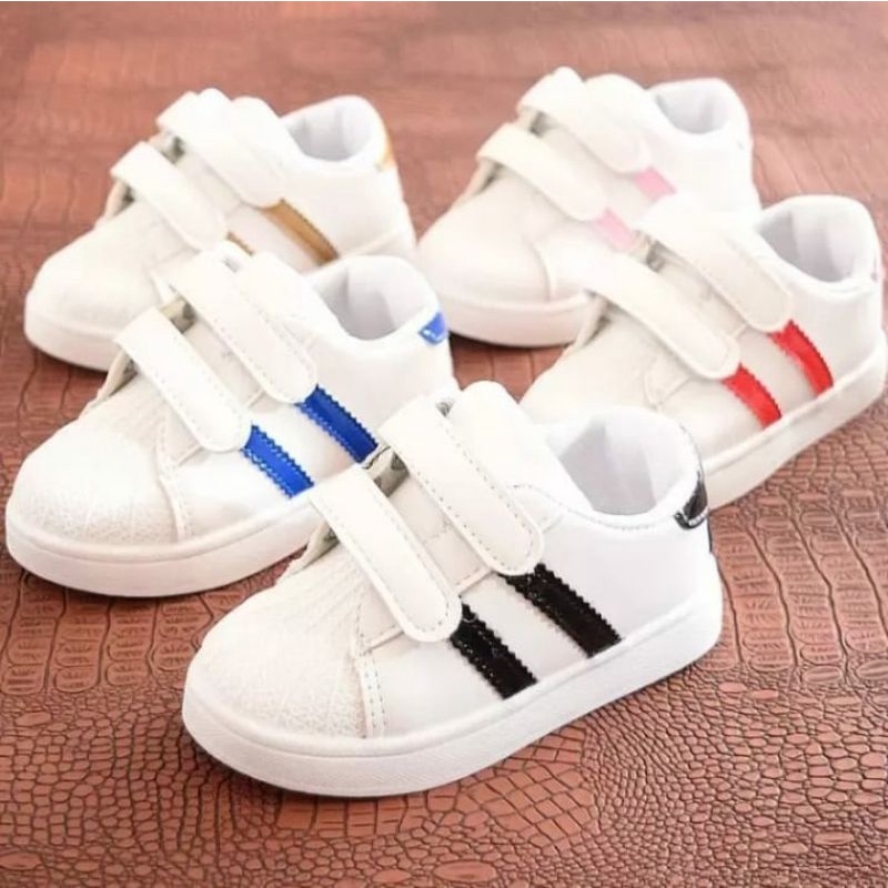 sepatu sneakers kets anak flat 2 tali prepet terbaru