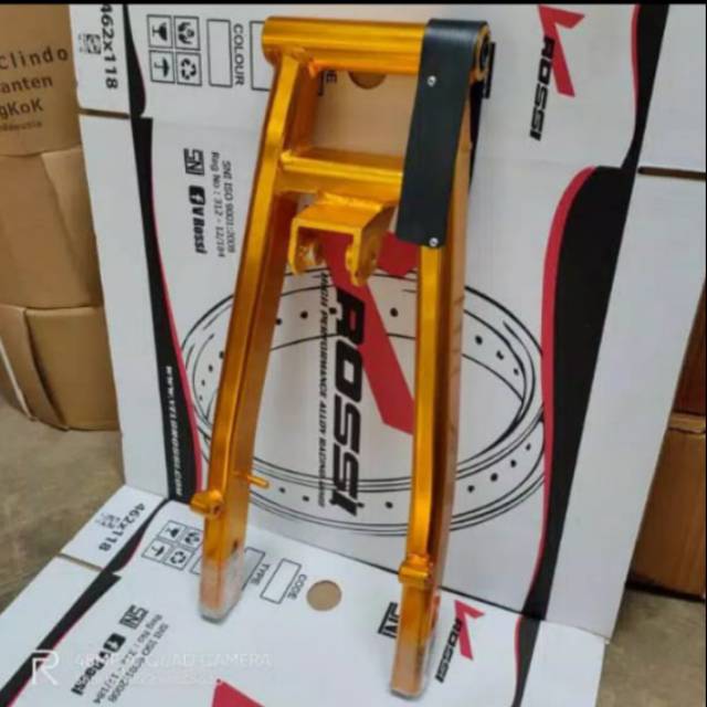 Swing Arm Vrossi Satria FU 150 Warna Gold