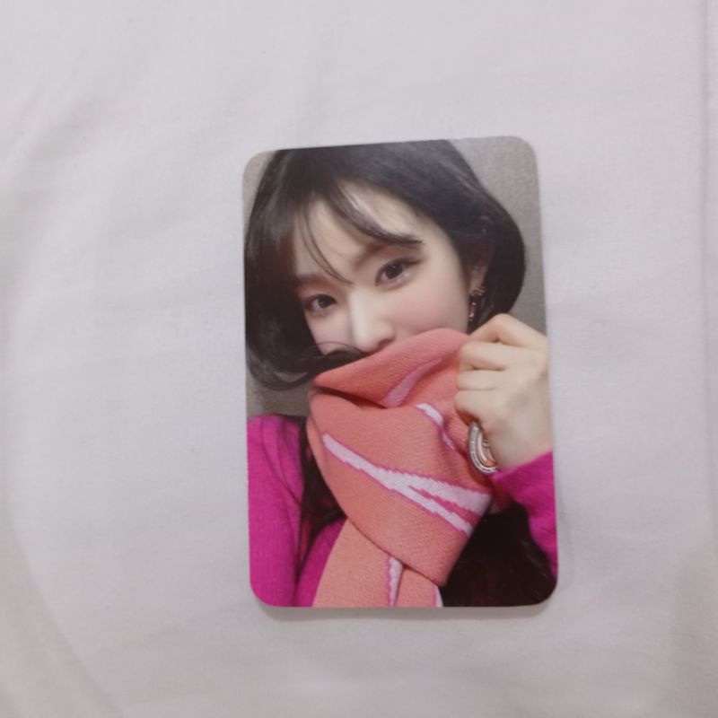 Irene pc photocard merchandise emblem md smcu pair