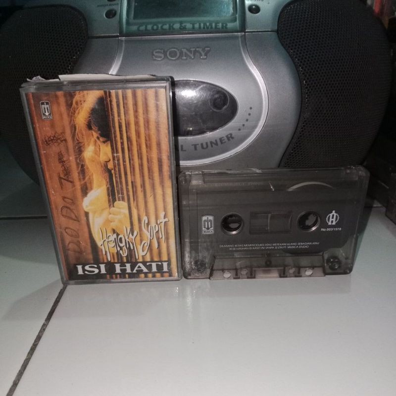Kaset Pita Hengky Supit - Isi Hati