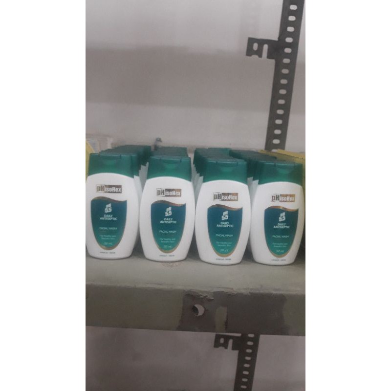 PHISOHEX Facial Wash