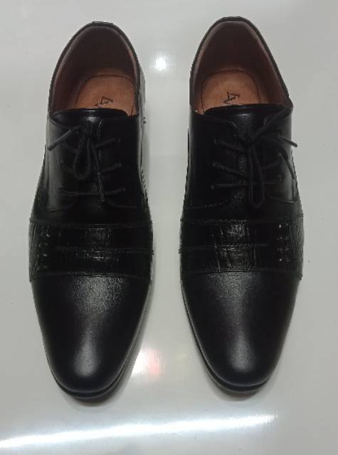 Sepatu Pantofel Tali/ Kulit Asli /merek Louis Visto / Pantofel Premium/ Pantofel Formal Tali Pria