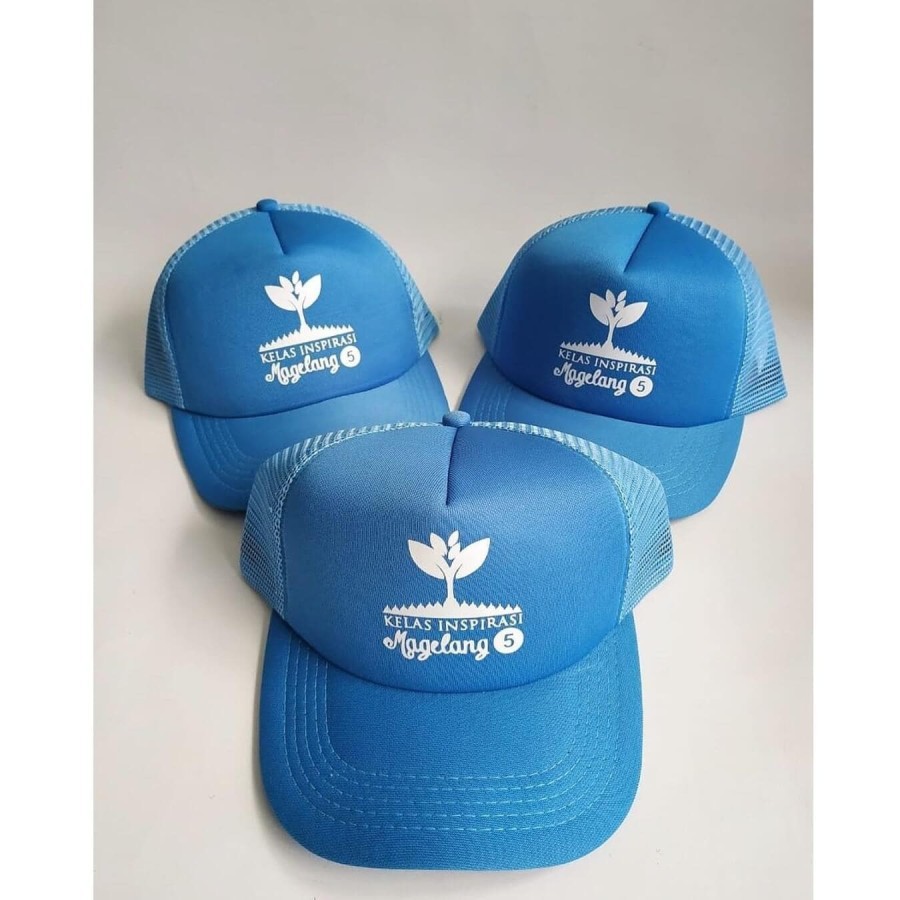 DESAIN SUKA SUKA  CETAK SABLON LOGO DAN NAMA TOPI TRUCKER JARING