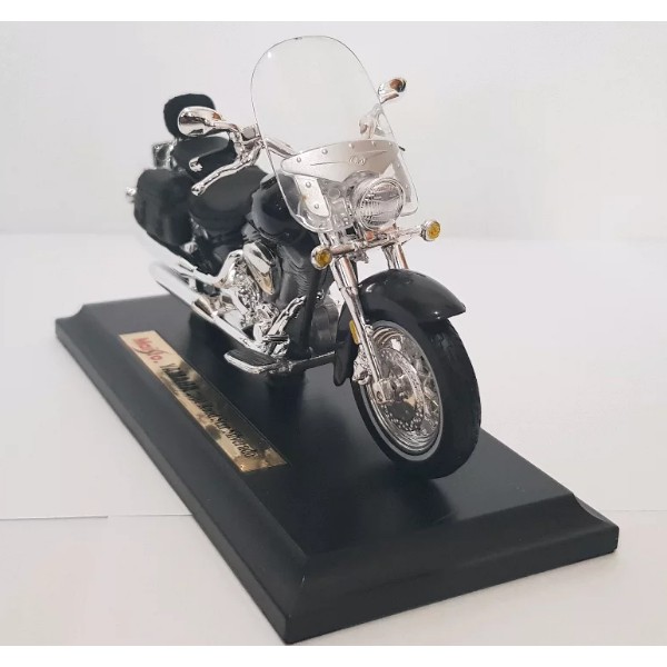 Diecast Motor Maisto Skala 18 Yamaha Road Star Silverado 2001