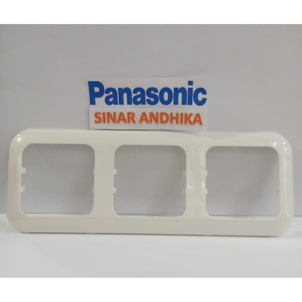 FRAME SAKLAR TRIPLE 3 GANG 6 DEVICE PUTIH PANASONIC WEJ 7823