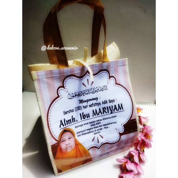 

Tas Souvenir Custom 30x25x25