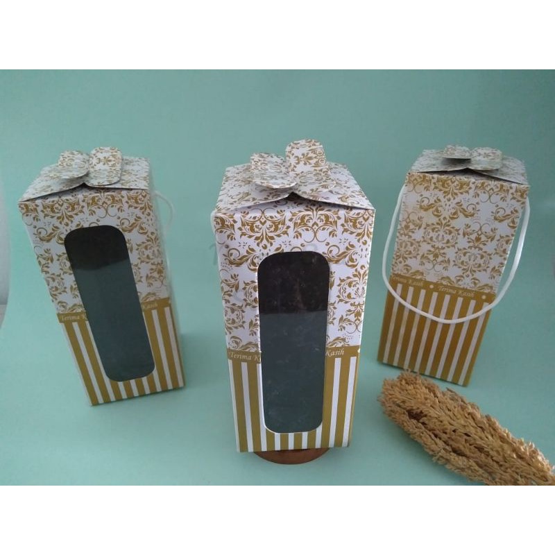 

Souvenir Packaging Paper Box Gelas Porto Dus Box Gelas Jus Box Kemasan Gelas Kaca