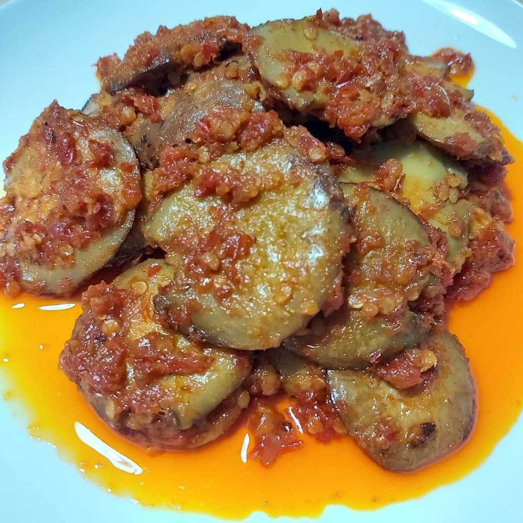 

Jengkol Balado / Jengkol dicabein/ Jengkol Cabe Merah 1Kg Gosend/ Grab