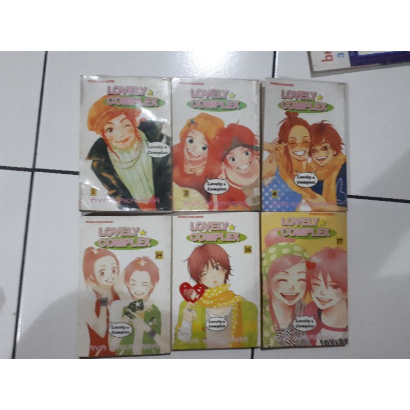 komik lovely complex