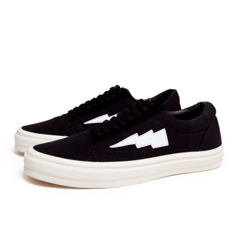 Minusone Footwear - Sepatu Strom hitam putih mono-2