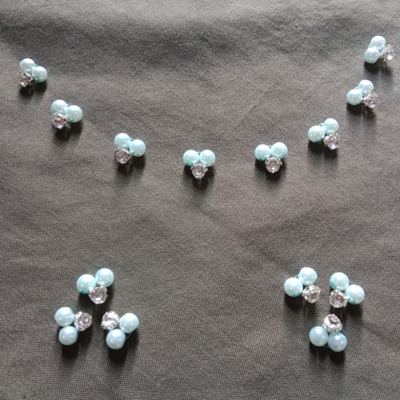 mutiara rangkai tabur / payet tabur 1cm