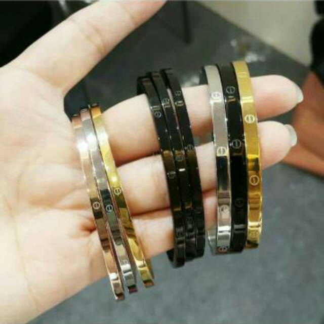 Gelang bangle anak dan dewasa emas asli kadar 750 75 17k 700 70 16k Cartie Cartierr cincin branded tangan tanpa permata polos rosegold gold whitegold bulat oval 3 gram