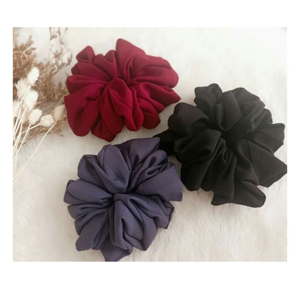 Scrunchie Diamond Ikat Rambut Cepol - WARNA RANDOM