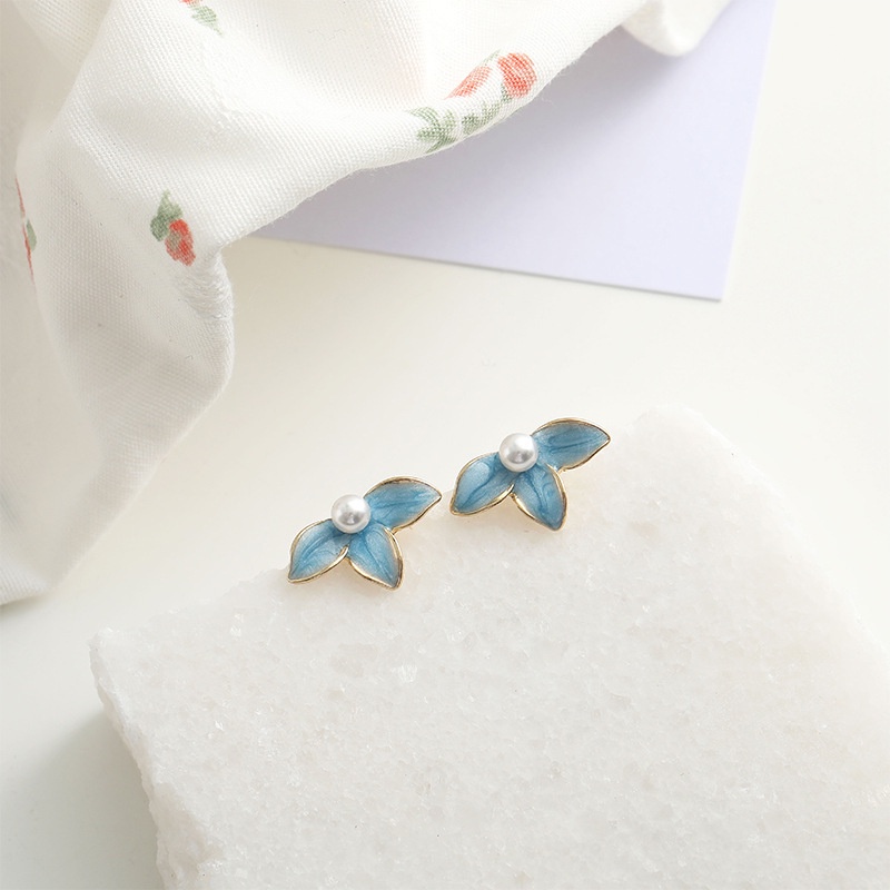 Anting Tusuk Gantung Desain Bunga Hias Mutiara Warna Biru Gaya Simple Cantik Untuk Wanita