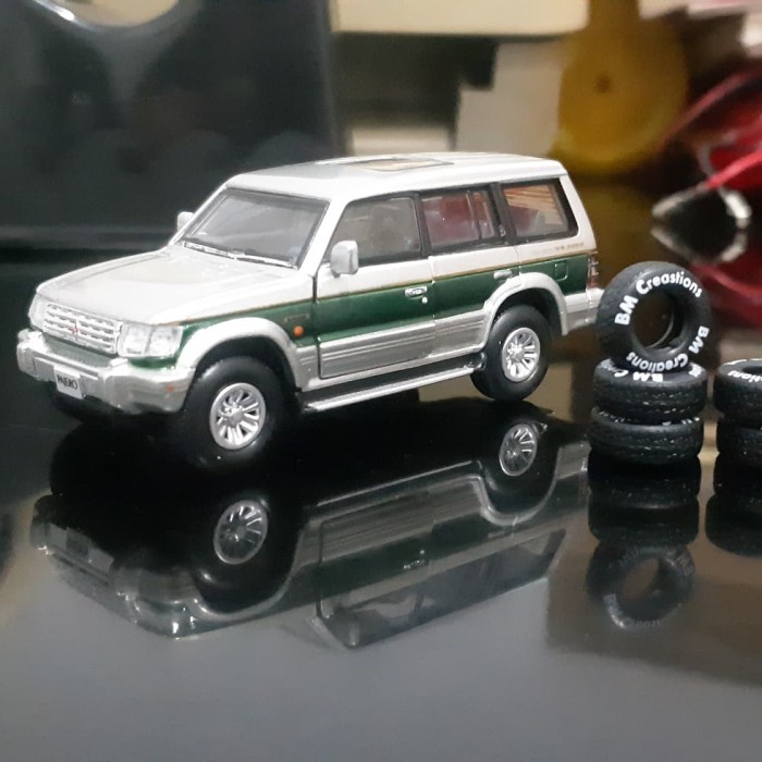 Bodykit Pajero - Bodykit Mitshubishi Pajero Bm creation Bm creations mitsubishi pajero 1 64 Duraflex