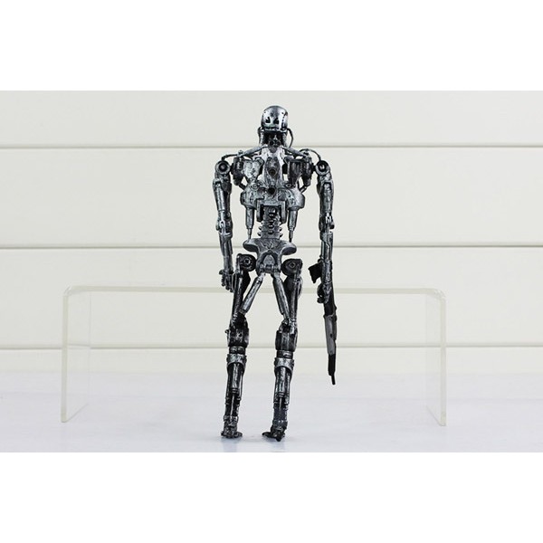 NECA REEL Toys Terminator Tengkorak  Action Figure 18 cm