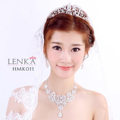 Paket Crown Kalung Anting Crystal l Aksesoris Royal Wedding Lenka - HMK011