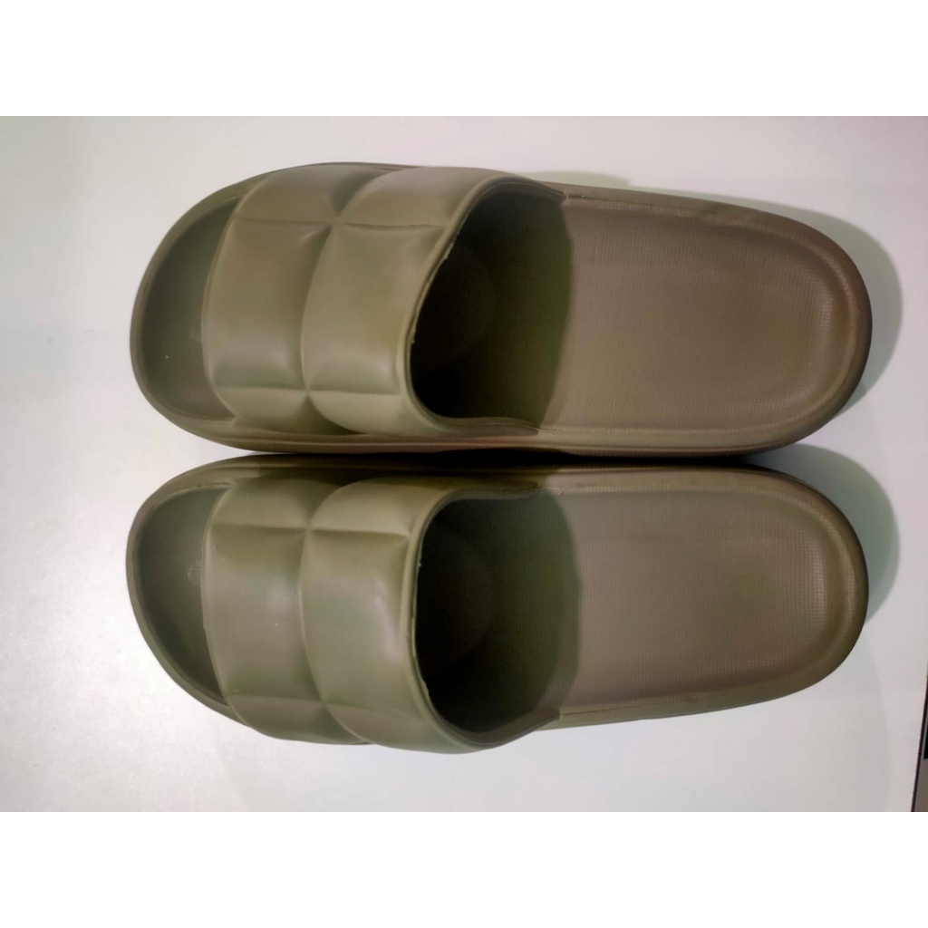 ✨✨012 SENDAL RUMAH FLIP FLOP SANDAL PREMIUM HNM UNISEX COUPLE SLIP ON ANTI SLIP / SANDAL H&M QUALITED POOL / SANDAL HM WANITA IMPOR BAHAN KARET✨✨-HIJAU KHAKI