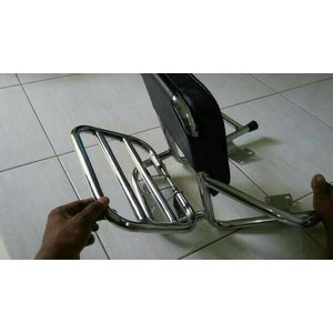 Breacket Sandaran Belakang Motor Matic