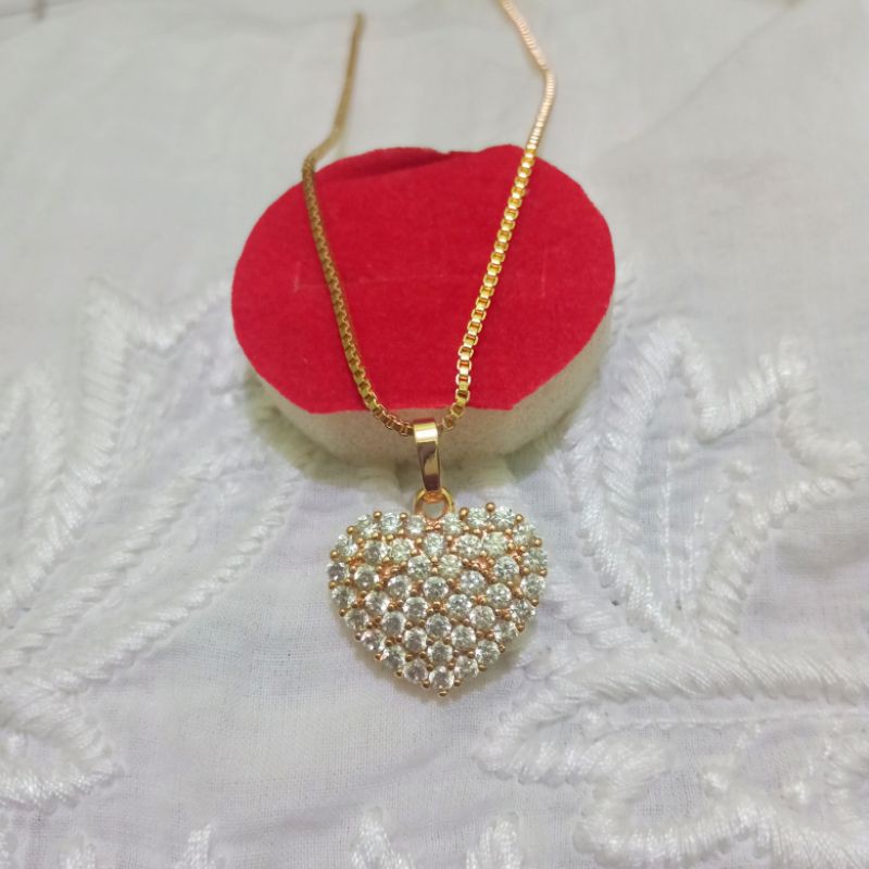 perhiasan kalung set liontin