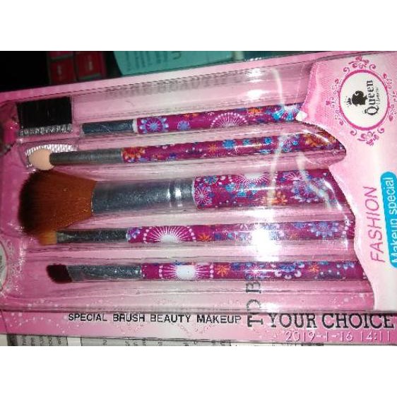 

Diminati! Kuas set murah corak kembang isi 5pc dapet 3set .